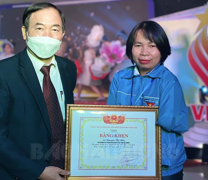 Một thanh niên được vinh danh trong Chương trình  “Tỏa sáng nghị lực Việt”